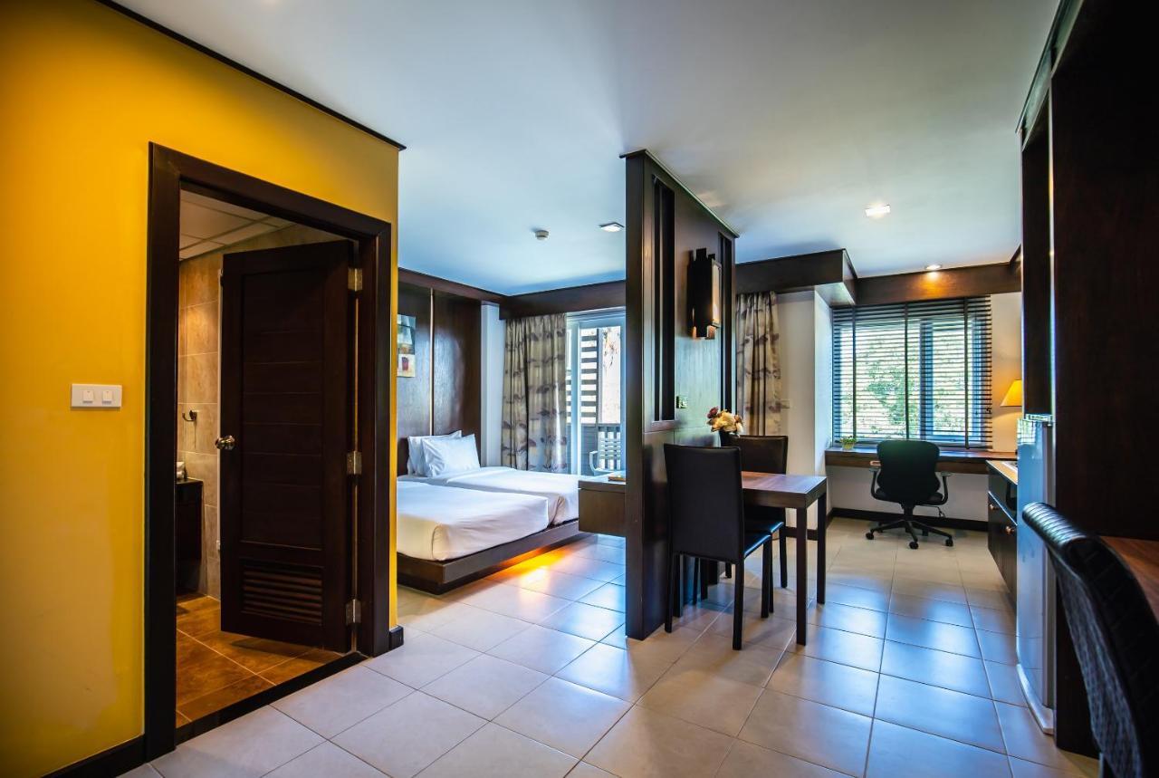 Ratana Hotel Chalong Rawai Exteriér fotografie